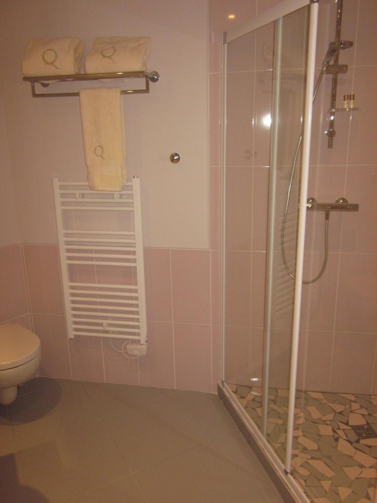 Hotel Ours Blanc - Wilson Toulouse Kamer foto
