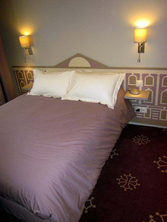 Hotel Ours Blanc - Wilson Toulouse Buitenkant foto