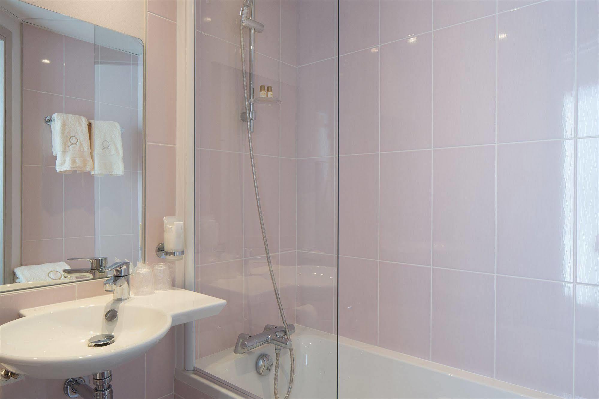 Hotel Ours Blanc - Wilson Toulouse Buitenkant foto